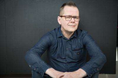 KARI HOTAKAINEN